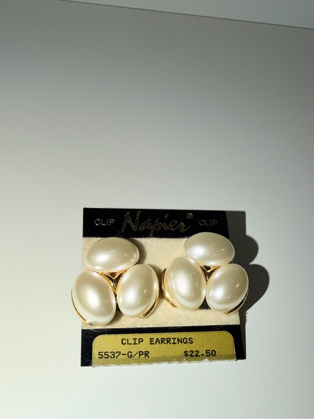 Vtg Signed Napier Gold-Tone & Faux Pearl Screw Clip-On Earrings